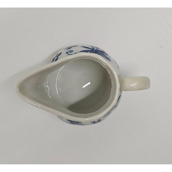 Blue Danube Japan Blue Onion 6oz Creamer With Rectangle BackStamp - Picture 4 of 5